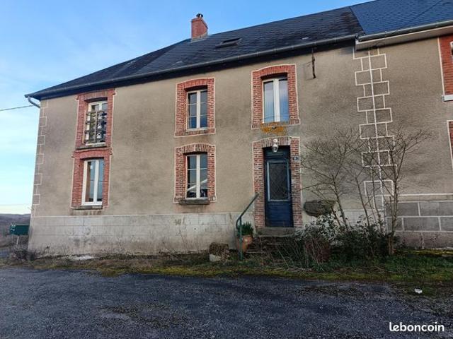 Ensemble immobilier Le Grand Bourg 23240