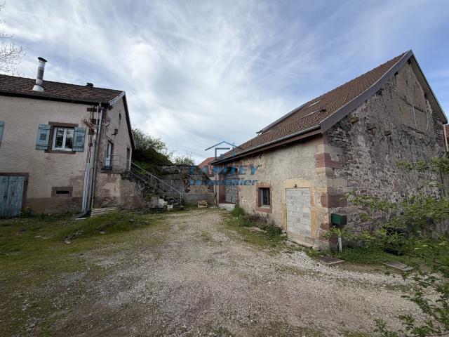 ENSEMBLE IMMOBILIER SUR LE PLATEAU DES 1000 ETANGS à MELISEY