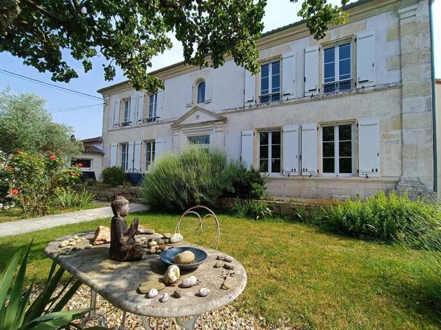 Ensemble immobilier Sainte Sévère
