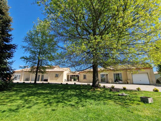 Ensemble immobilier Vivre Ensemble, Chacun Chez Soi Doub. 240m² Villeneuve Sur Lot