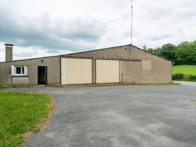 Ensemble immobilier 1 195 m² La Souterraine 23