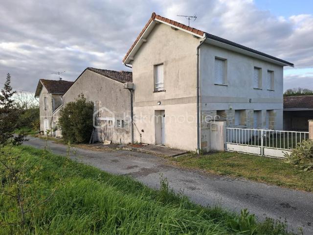 Ensemble immobilier 3 maisons – Fort potentiel – Proche Saint Émilion