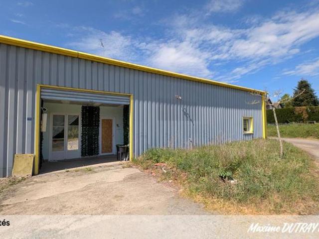 Hangard 400m²
