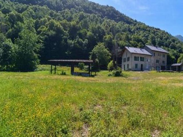 Ensemble immobilier