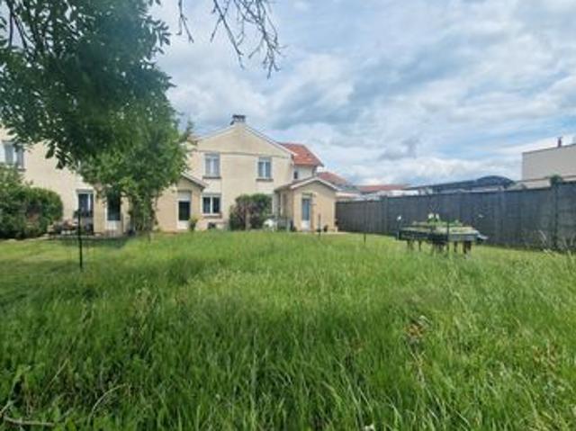 Ensemble immobilier