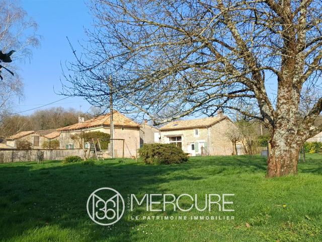 Ensemble maison + gîte 98m² Chaunay