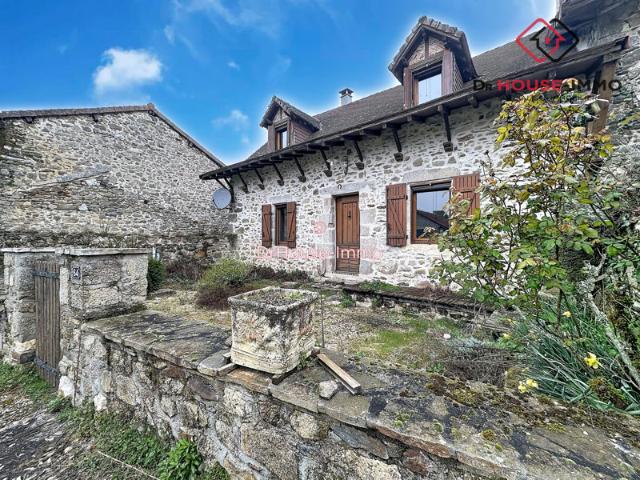 Périgord Vert: Ensemble de 2 Maisons Idéal Projet Gîtes ou Famille