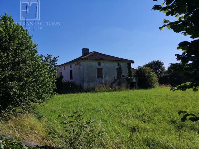 Ensemble pierre à rénover 125m² Sainte Croix de Mareuil