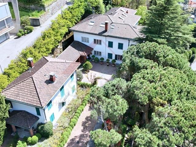 Entwicklungsareal mit drei Wohngebäuden und erheblichem Ausbaupotenzial in Mendrisio