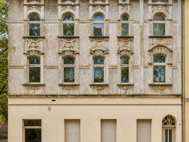 Entwicklungsobjekt in Essen Altendorf: ca. 900 m² Potenzial für Sanierer, Bauträger & Investoren