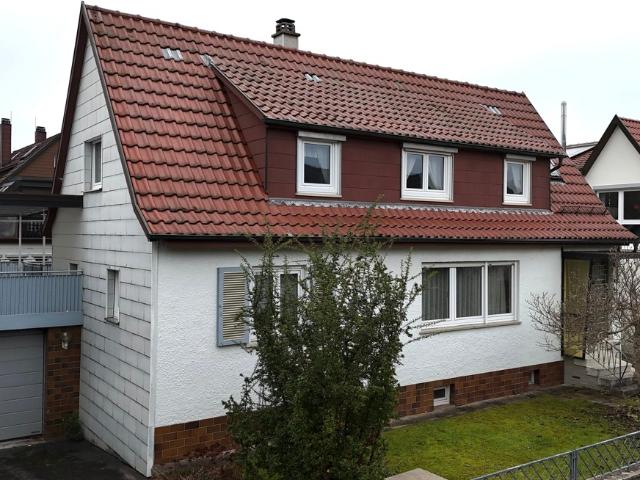 ENTZÜCKENDES WOHNHAUS IN SEHR GUTER LAGE!