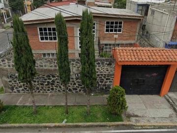ENTA DE CASA CON UBICACIÓN ESTRATÉGICA EN EL CORREDOR DE TLALPAN