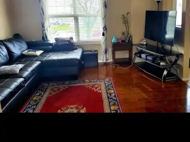 Entire 3 Bed 2.5 Bath Duplex in Saddlebrook – No Basement T – Available August 1