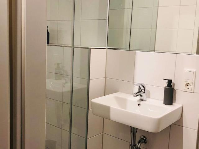 Entire 2bedrooms apartment