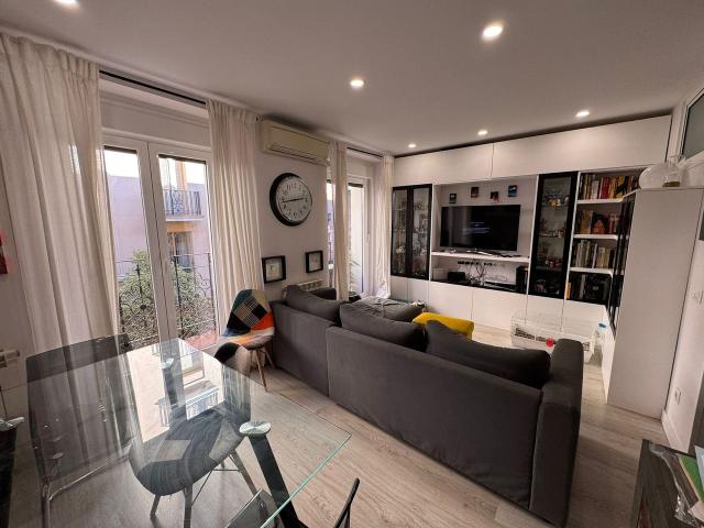 Entire Flat 3 Bedrooms, Churruca Street, Madrid, Madrid Amsterdam Apartments for Rent