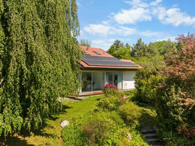 Entourée d'une forêt Maison individuelle