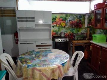 Entrada Independiente baño exclusivo Av. Brasil / Bolívar solo señoritas