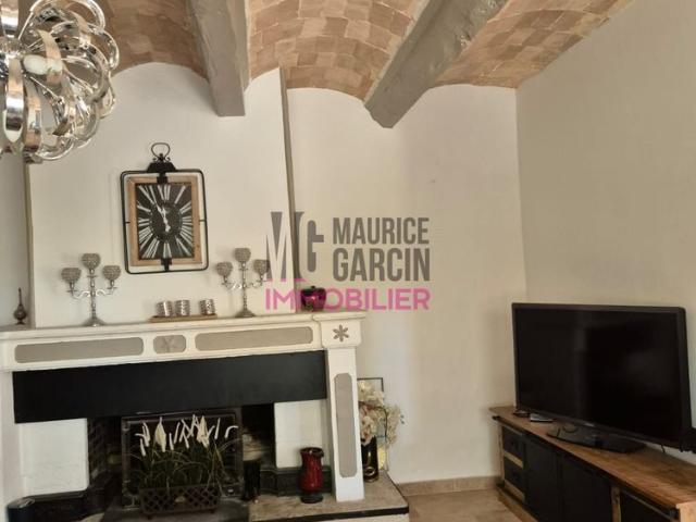 ENTRAIGUES MAISON MEUBLEE