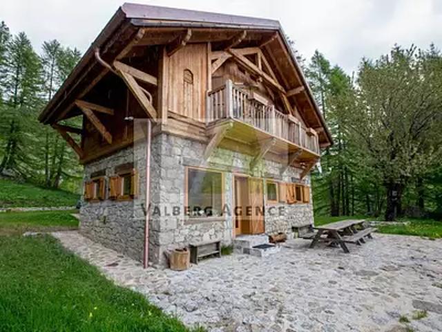 Entraunes 06470 Achat / Vente maison 5 pièces t5