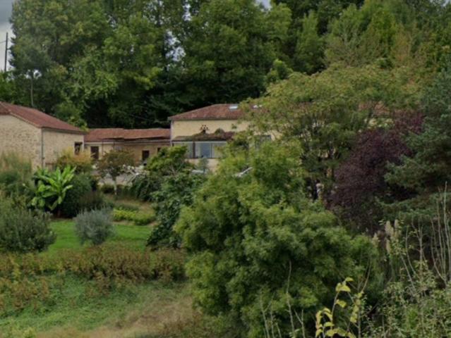 Entre VILLEFRANCHE DU PERIGORD ET FUMEL, MAISON DE CAMPAGNE
