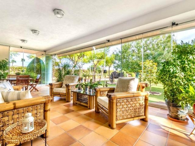 Entre Elche y Santa Pola encontramos esta maravillosa casa u. 465m² Elche