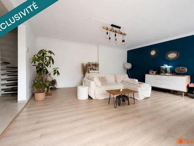 Entre la maison de ville et l'appartement SAFTI vous présente ce SUPERBE DUPLEX COUP DE COEUR au Bois Joli à MAUREPAS
