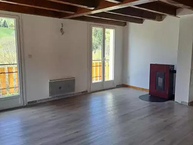 Entremont le Vieux 73670 Location appartement 2 pièces t2 balcon