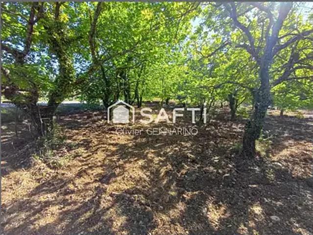 Entrechaux 84340 Achat / Vente terrain