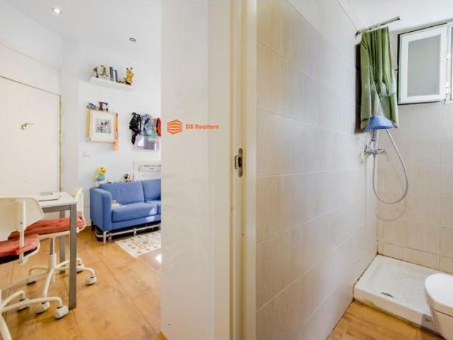ENTREPLANTA CON PATIO PRIVATIVO A 50 METROS DE ATOCHA IDEAL INVERSIÓN Y/O ENTRAR A VIVIR