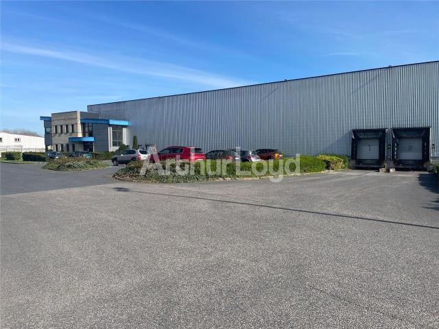 Entrepôt à louer Douai Proche rocade Est et centre commercial