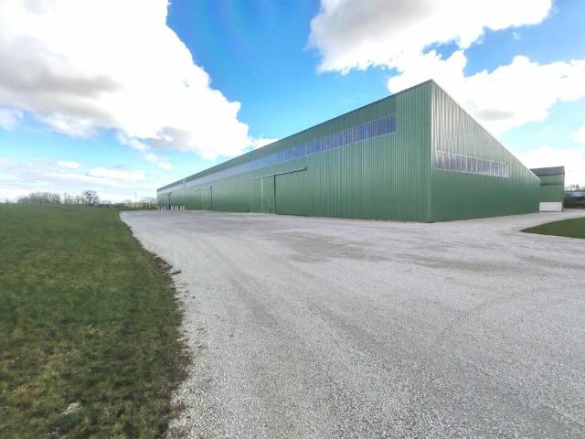Entrepôt à louer Épense 15 min péage Sainte Menehould A4