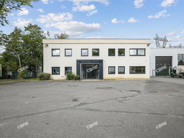 Entrepôt à vendre Lisses Proximité A6 et RER D