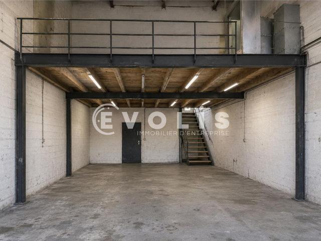 Entrepôt à vendre Noisy le Sec Proche RER E et A86