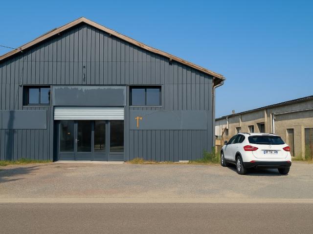 Entrepôt à vendre Saint Jean d'Illac Proche aéroport Bordeaux Mérignac