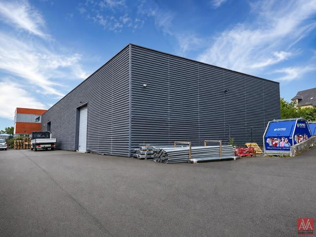 Entrepot de 564 m2 avec parking Caen Ouest