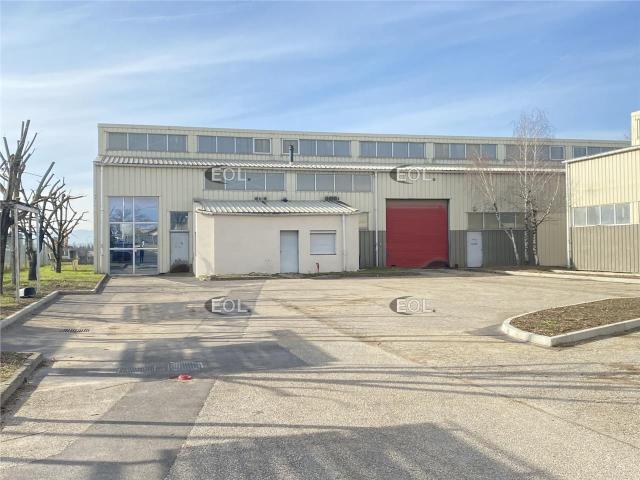 Entrepôt indépendant à vendre Mornant Zone d'activités des Platières