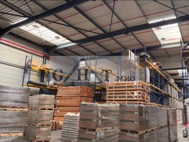 Entrepot / local d'activités de 5740m2 à vendre Argenteuil