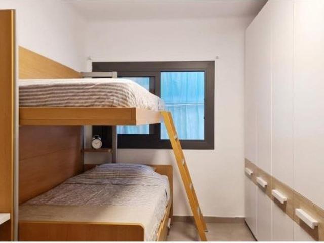 Entresuelo de 2 habitaciones actualmente alquilado