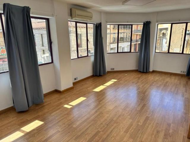 Entresuelo en venta en Elda, Centro