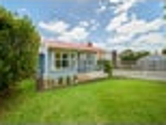 Entry Level / Walk to Rangi College