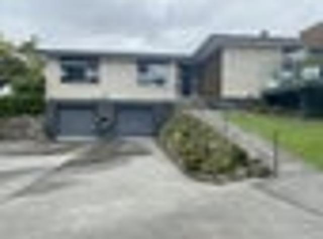 Entry level on Plummers Point