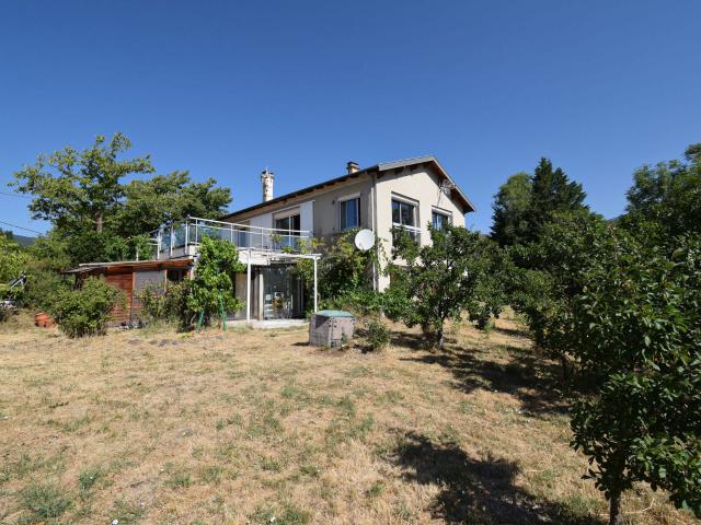 ENVEITG Propriété de caractère sur plus de 2 000 m2 de terrain