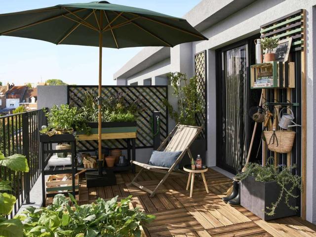 ENVIRONNEMENT CALME ET RESIDENTIEL 90 M² DE surface DOUBLE BALCON Sud et Ouest RARE PROCHE TRAM 4 pièces, 76 m²