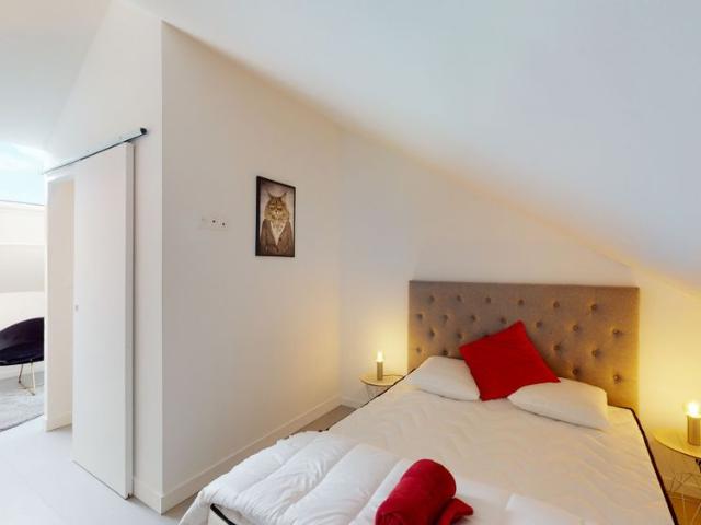 Esme — Chambre Privée 13