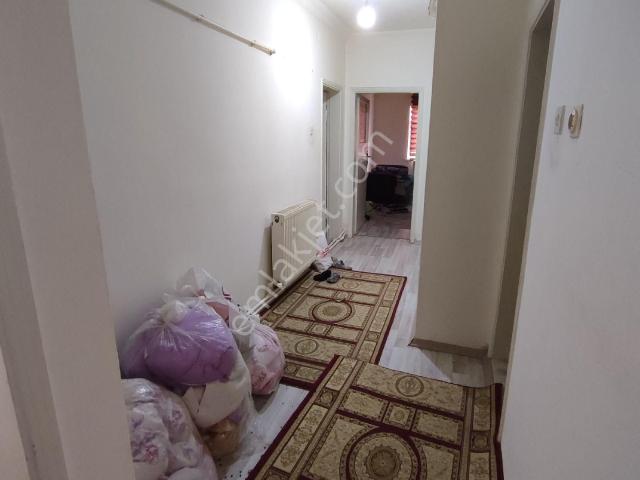 Esnaf Emlak'tan/ulu Cami Cvarı/1+1 Satılık Dare