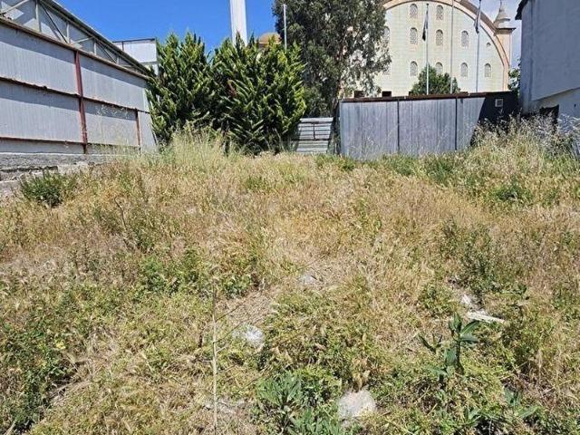 ESATPAŞA ZİYAPAŞA CADDESİNDE 40 M2 HİSSE SATİŞİ ARSA