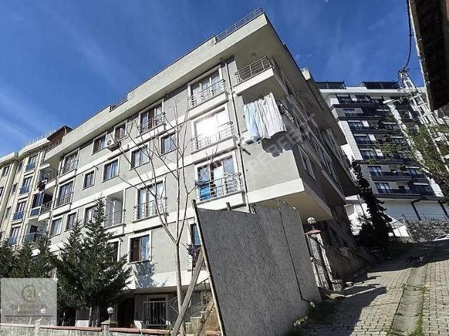 Esatpaşa'da Net 50m² Ara Katta Geniş 1+1 Kiralık Daire