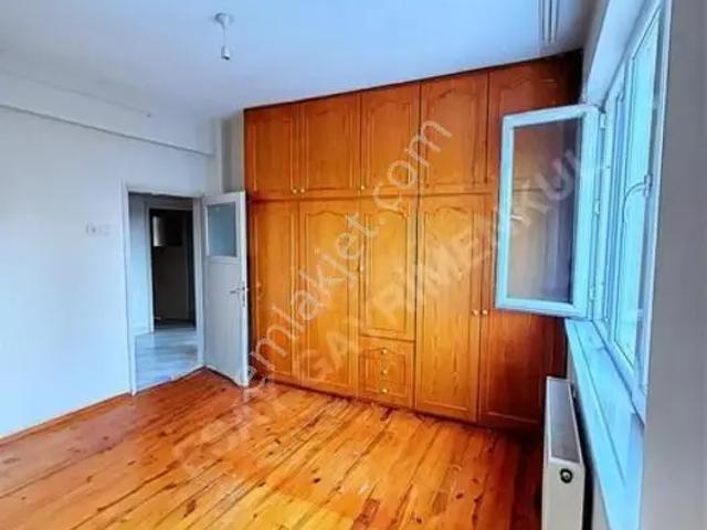 Esay Emlaktan Kiralık 2+1 3+1 Daireler