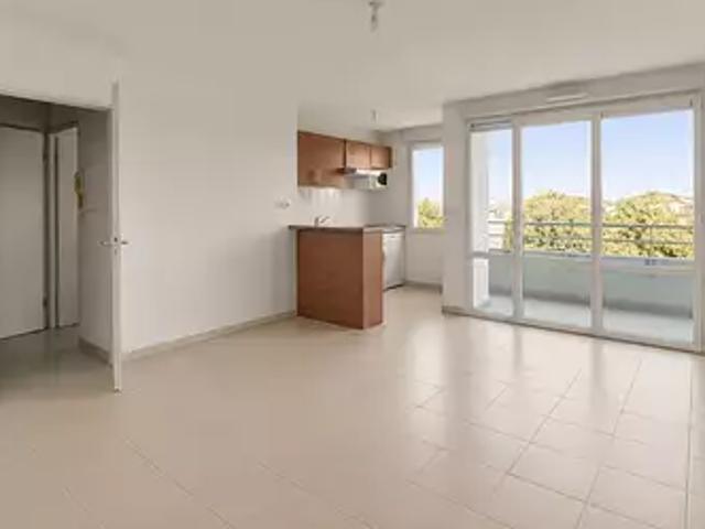 Escalquens 31750 Achat / Vente appartement 2 pièces t2 au dernier étage