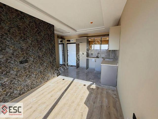Esc'den Akdeniz Mh,de Site İçi Havuzlu 1+1 Kiralık Daire Esc2394